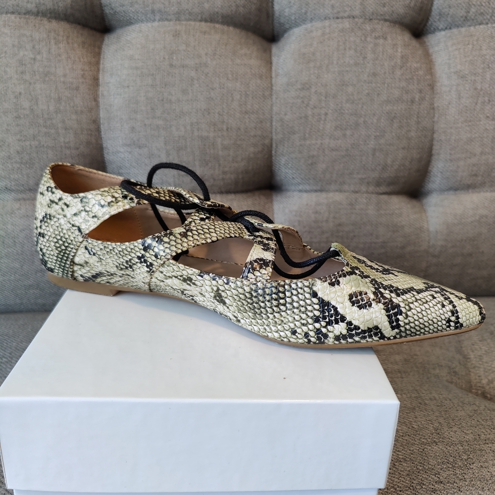 TOPSHOP Python Lace-up Flats - Picture 2 of 6